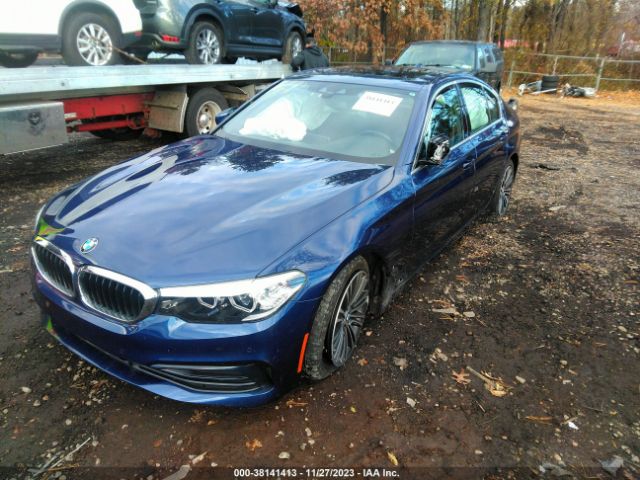 WBAJA7C51KWW32309  bmw 5 series 2019 IMG 5