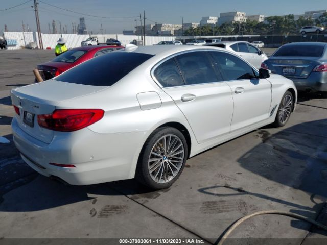 WBAJE5C51KG919278  bmw 5 series 2019 IMG 3