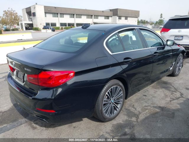 WBAJS1C03LWW68051  bmw 5 series 2019 IMG 3