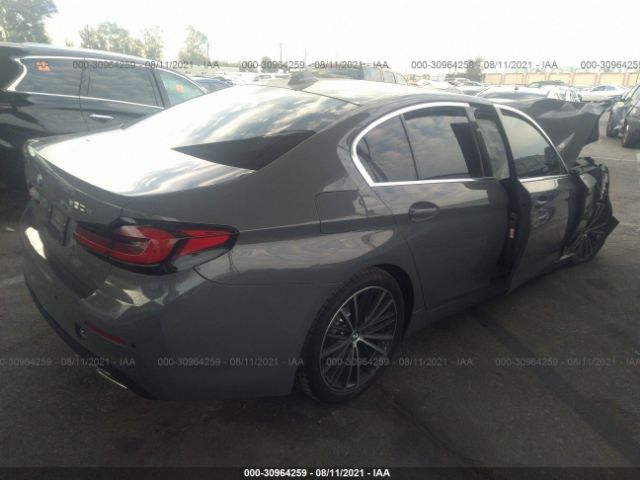 WBA13AG07MCH16115  bmw 5 series 2021 IMG 3