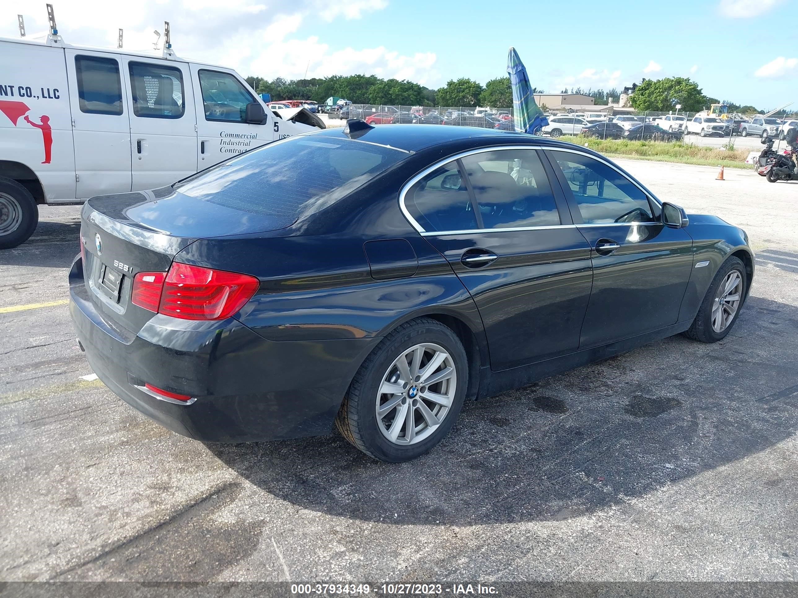 WBA5A7C53FD624439  bmw 5er 2015 IMG 3