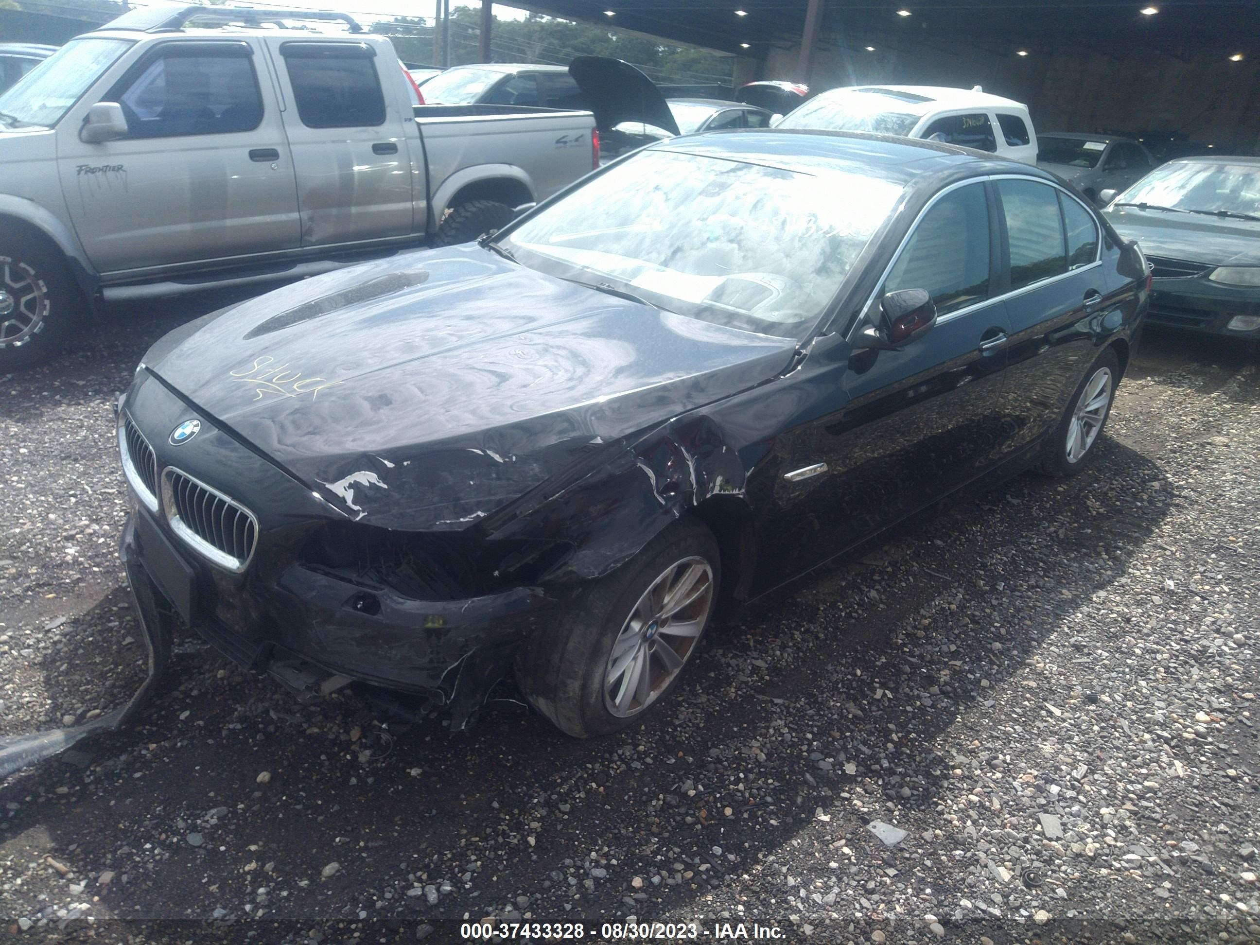 WBA5A7C58FD624369  bmw 5er 2015 IMG 1