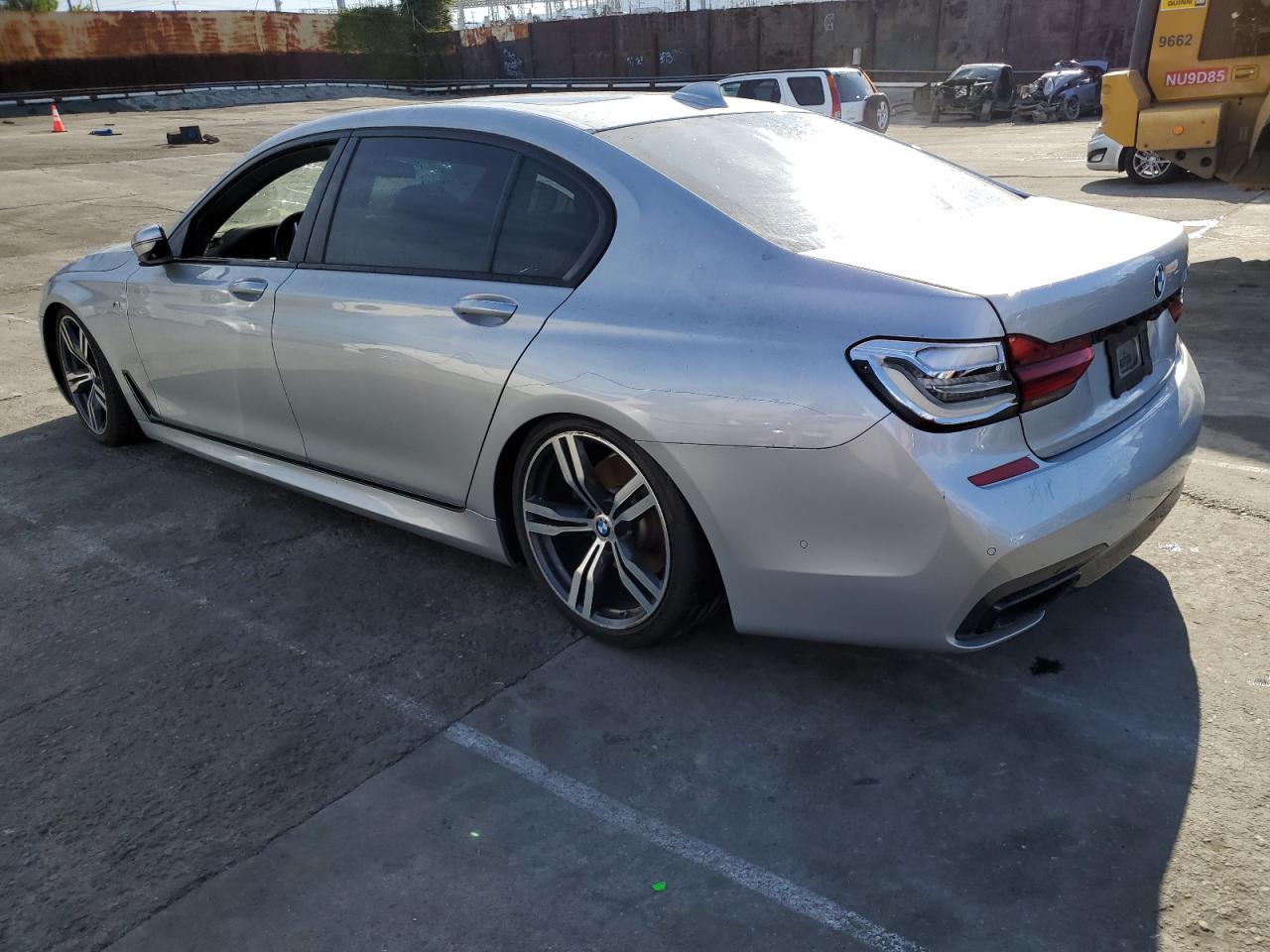 WBA7E2C54GG504732  bmw 7 series 2015 IMG 1