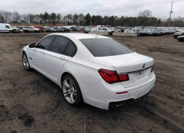 WBAYA6C59FGK16694  bmw 7 series 2015 IMG 2