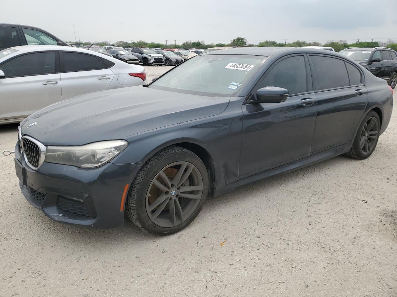 WBA7E2C57GG547901  bmw 7 series 2016 IMG 0