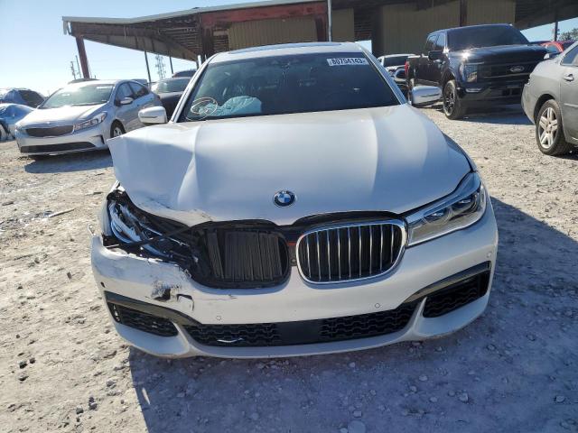 WBA7F0C52JGM22622  bmw 7 series 2017 IMG 4