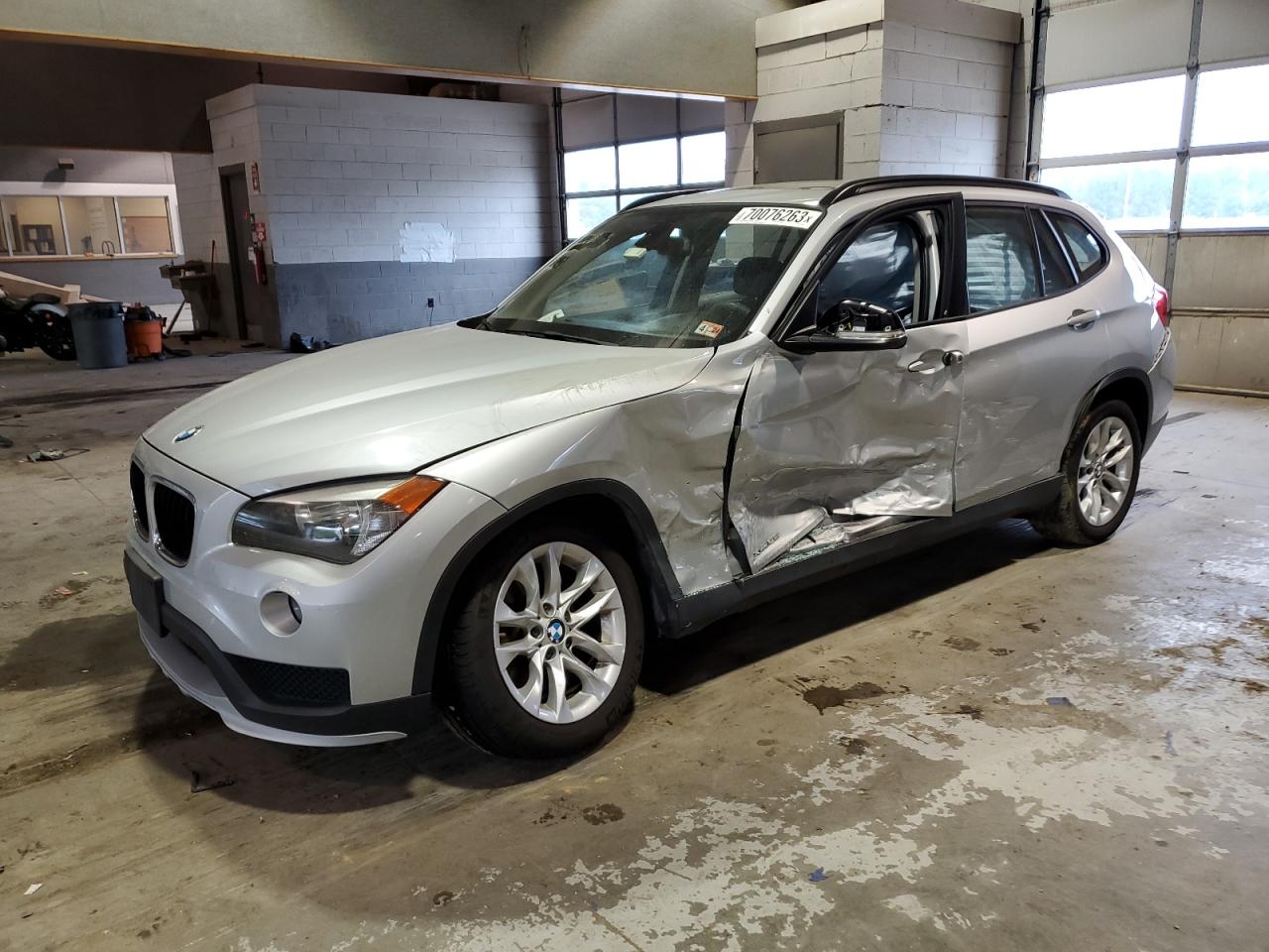 WBAVL1C5XFVY34232  bmw x1 2015 IMG 0