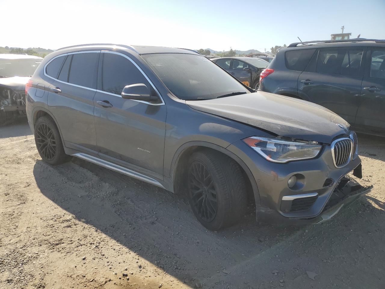 WBXHT3C37GP887456  bmw x1 2015 IMG 3