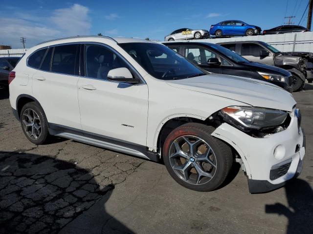 WBXHT3C35H5F68766  bmw x1 2017 IMG 3