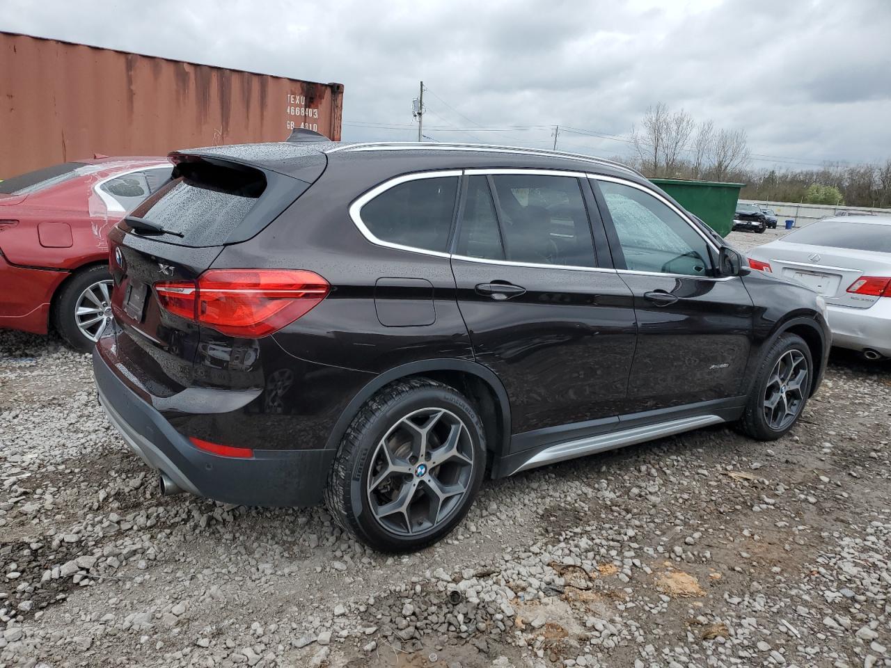 WBXHT3C36G5F65339  bmw x1 2016 IMG 2