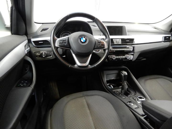 WBAHU110605H06095  bmw x1 2017 IMG 3