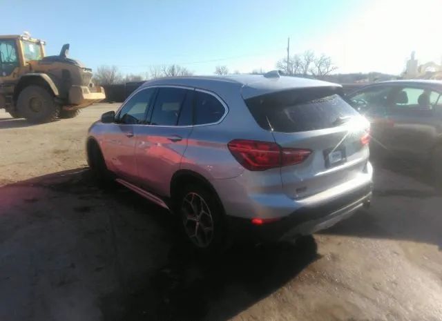 WBXHT3C35J5K23966  bmw x1 2018 IMG 2