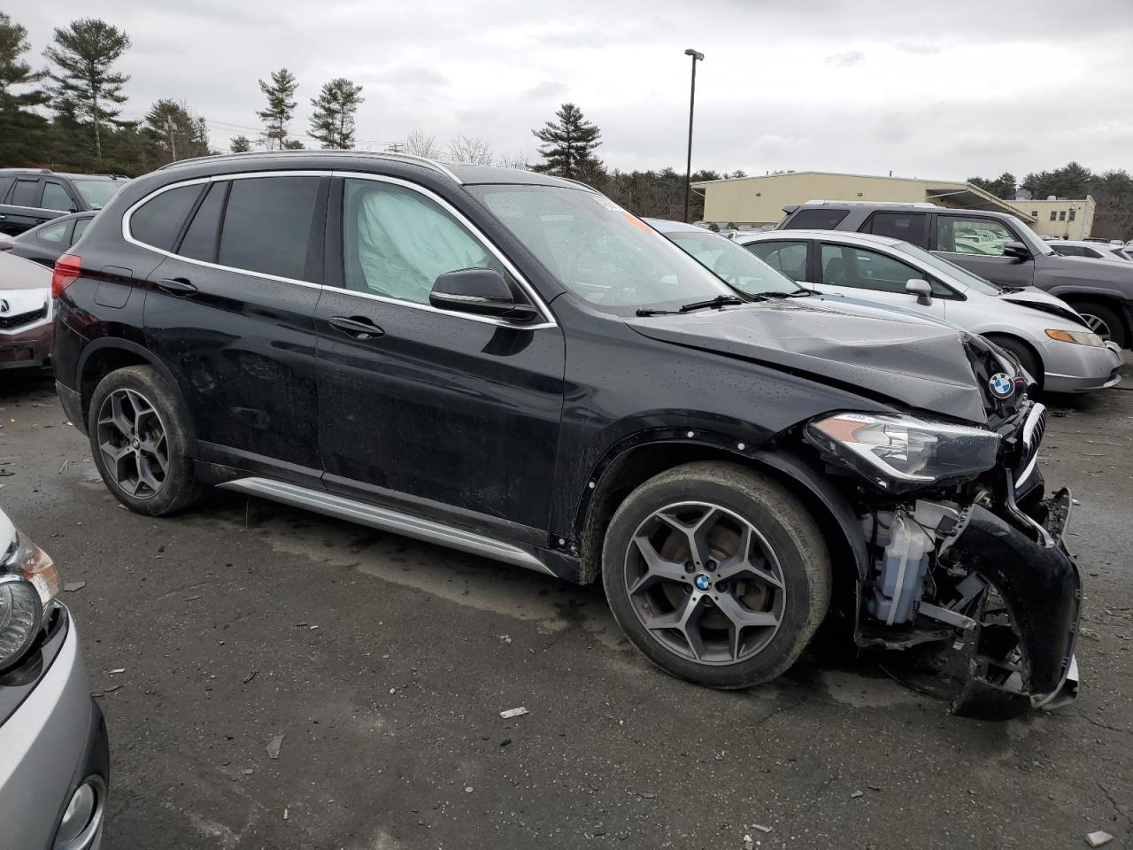 WBXHT3C30J5L32075  bmw x1 2018 IMG 3