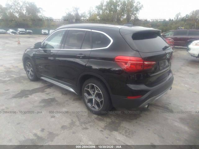 WBXHT3C39J5K31519  bmw x1 2018 IMG 2