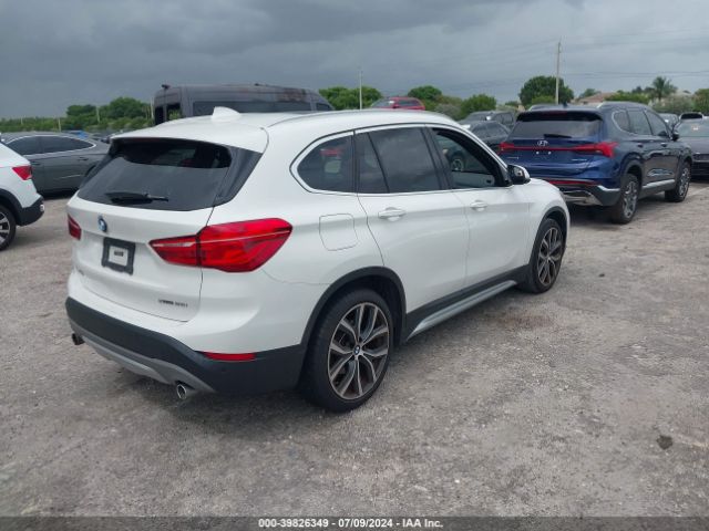 WBXHU7C50K5L11718  bmw x1 2019 IMG 3