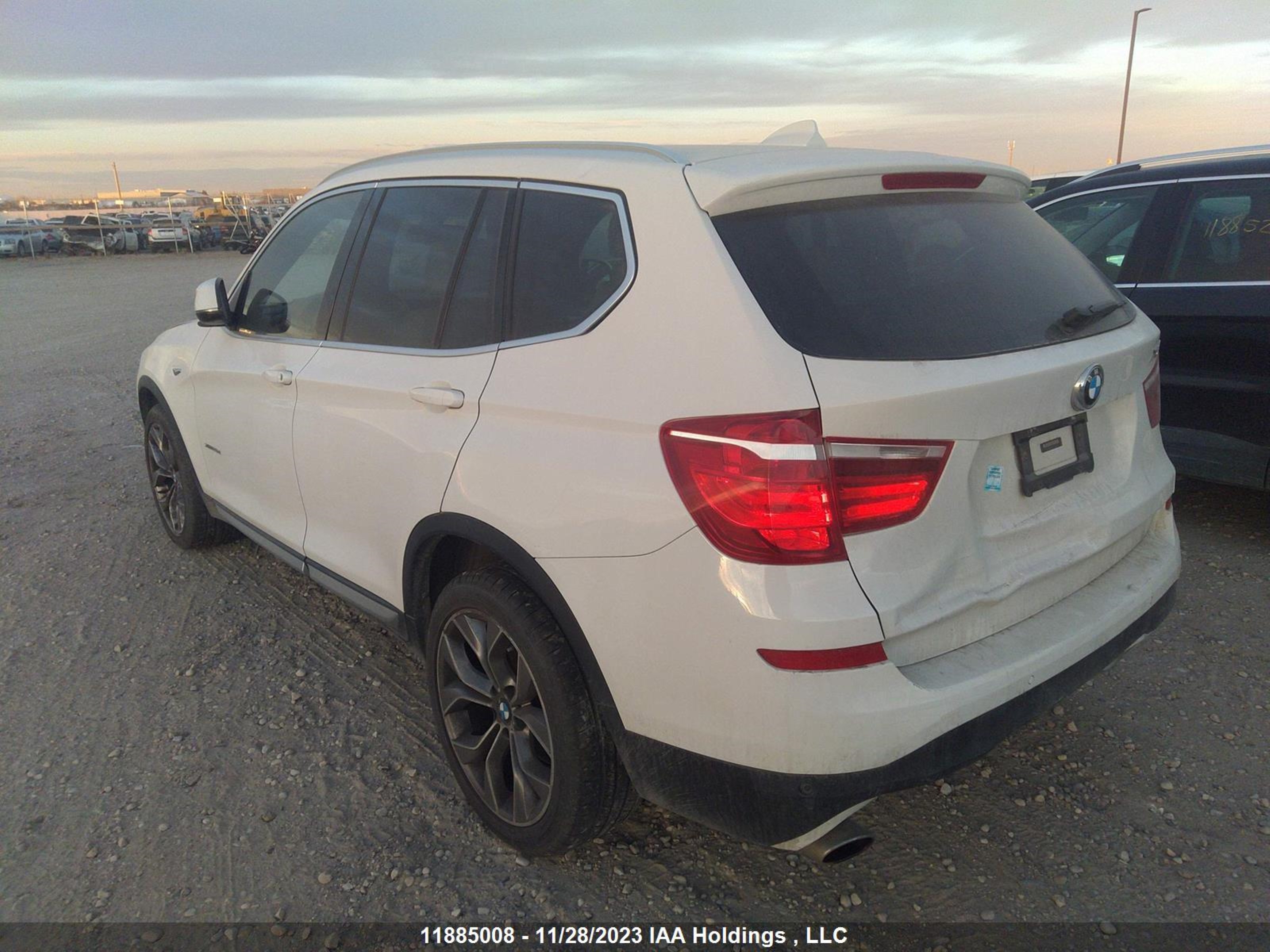 5UXWY3C5XF0E96060  bmw x3 2015 IMG 2