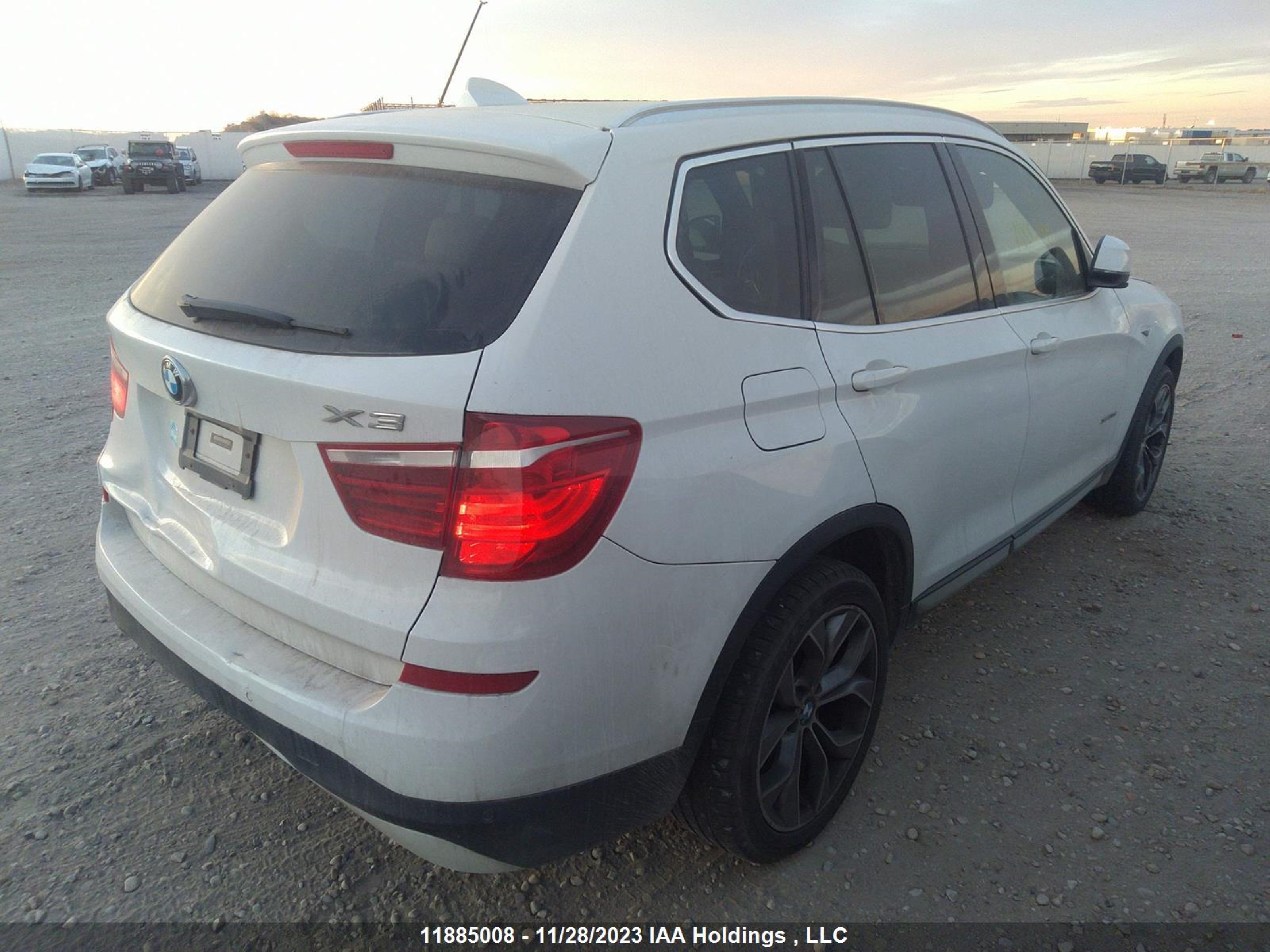 5UXWY3C5XF0E96060  bmw x3 2015 IMG 3