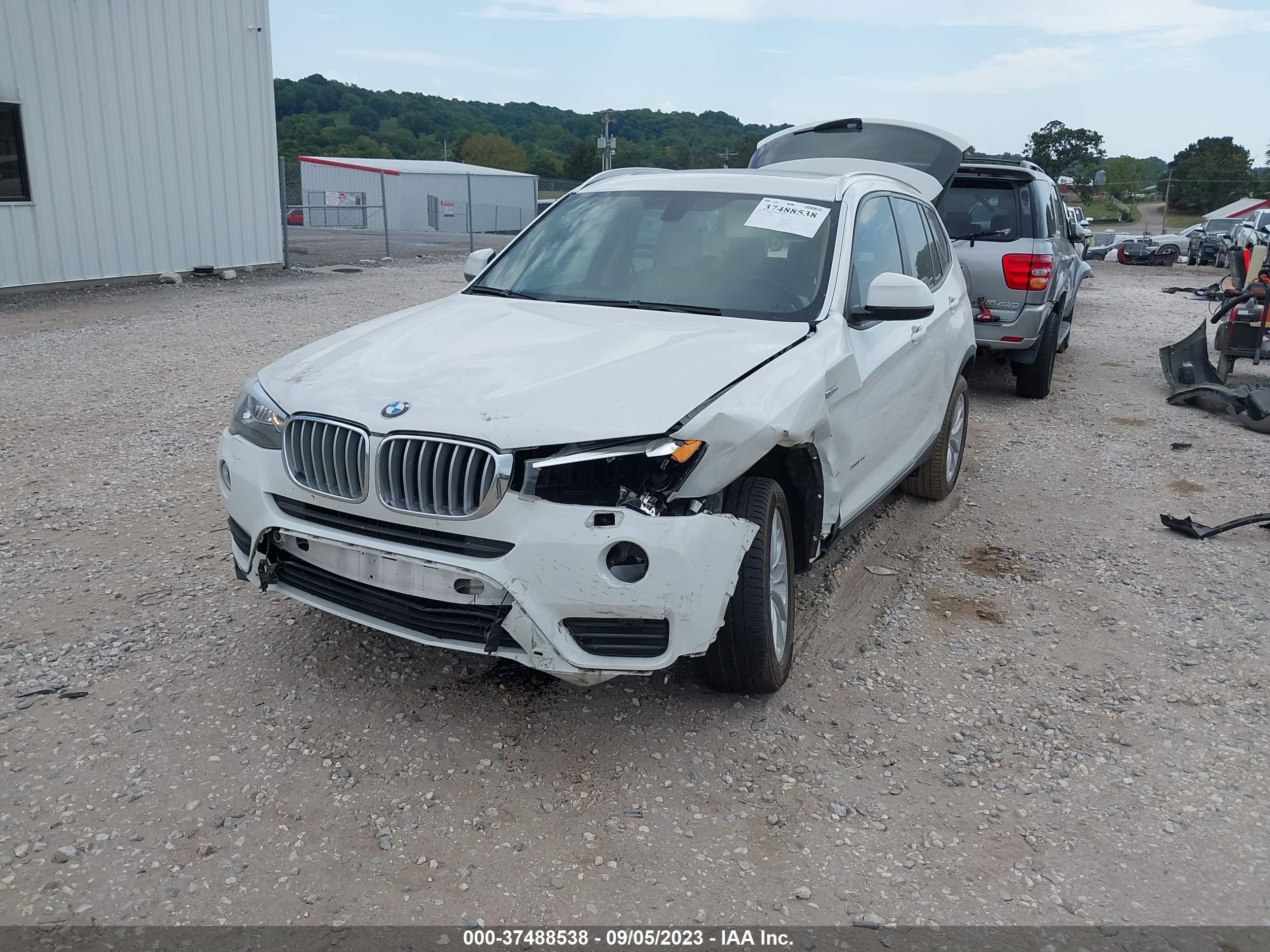 5UXWX9C53G0D89438  bmw x3 2016 IMG 5