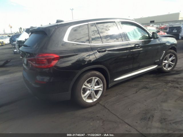 5UXTR9C5XJLC75214  bmw x3 2018 IMG 3