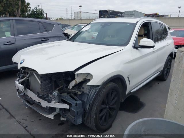 5UXTR7C56KLE94337  bmw x3 2018 IMG 1