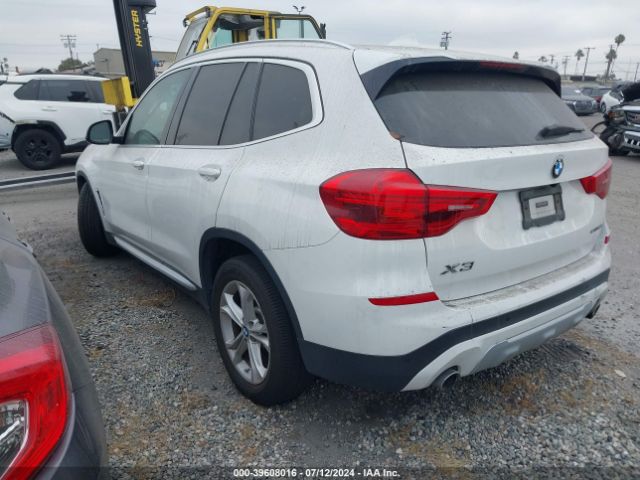 5UXTR7C57KLF35154  bmw x3 2018 IMG 2