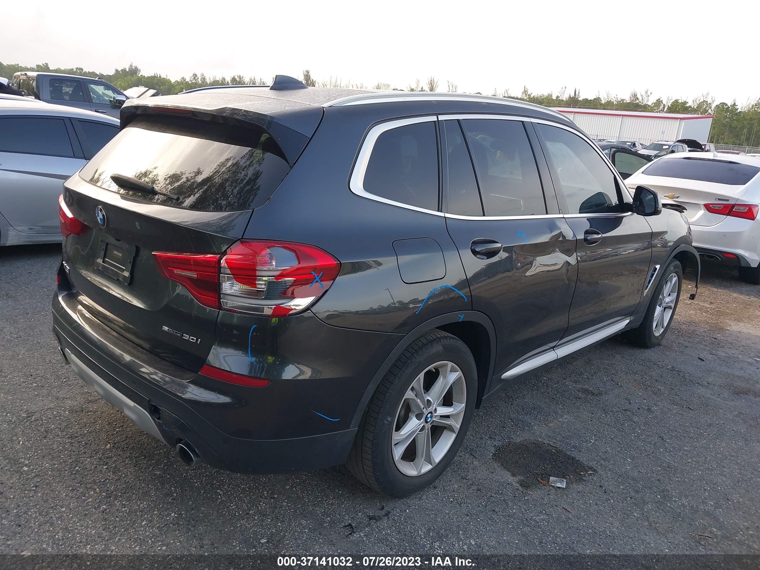 5UXTR7C5XKLA48465  bmw x3 2019 IMG 3