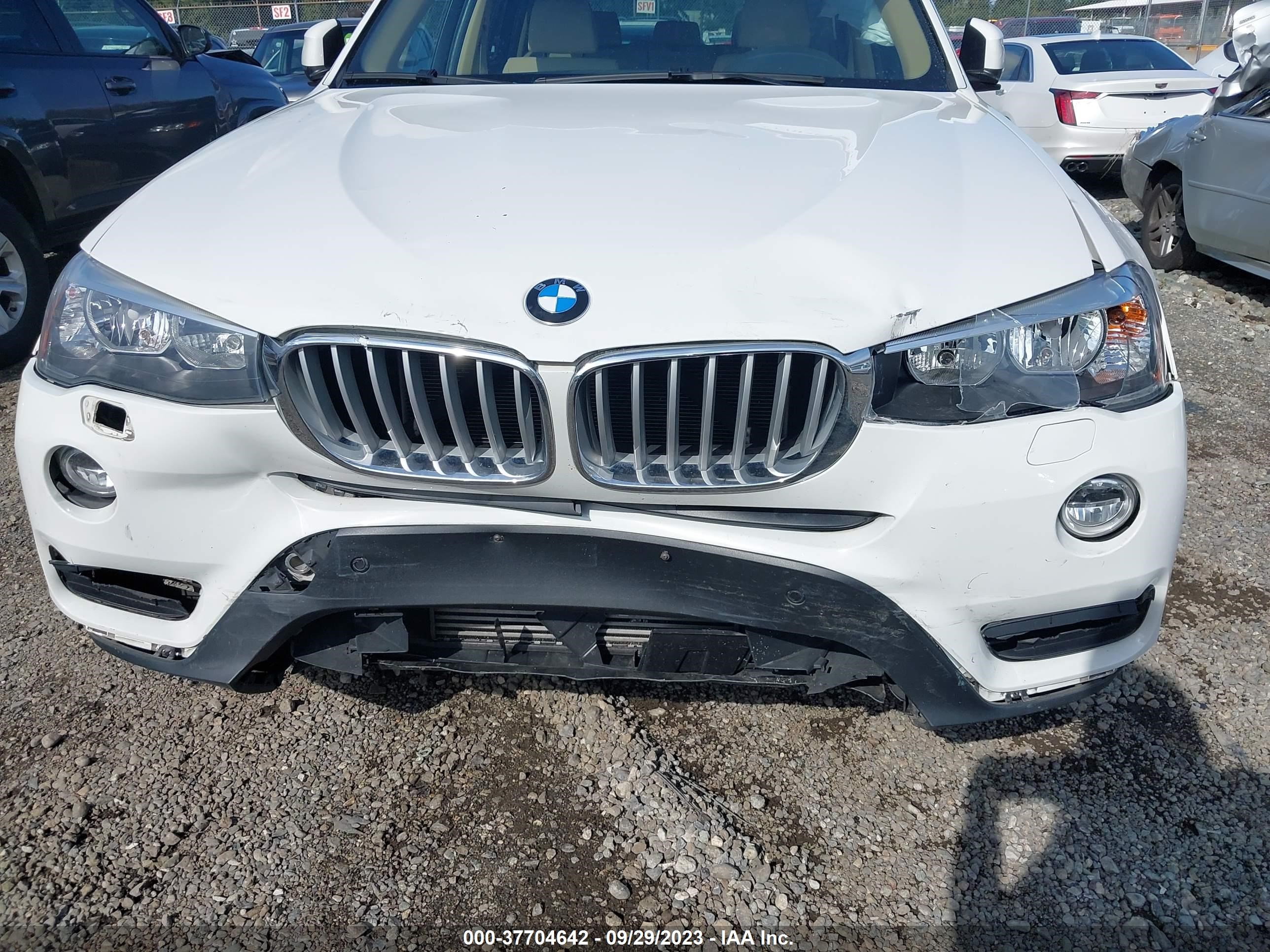 5UXWX9C55G0D93393  bmw x3 xdrive 28i 2016 IMG 5