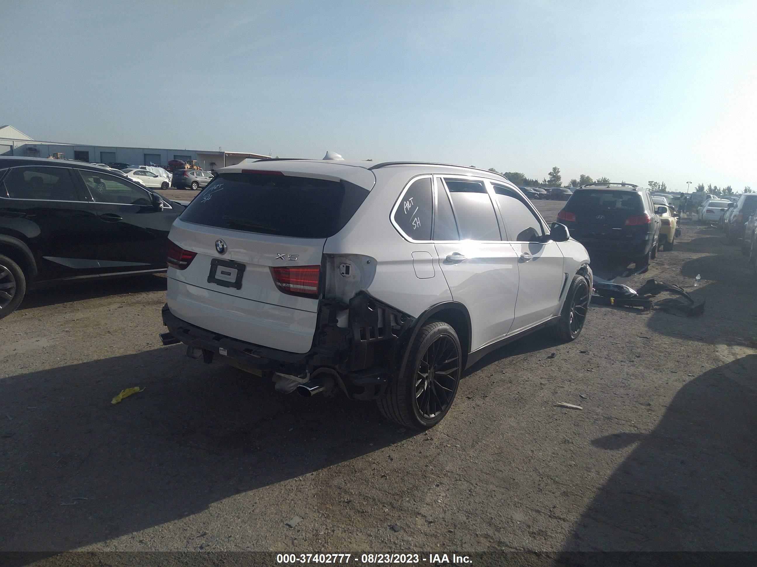 5UXKR0C52F0K69694  bmw x5 2015 IMG 3