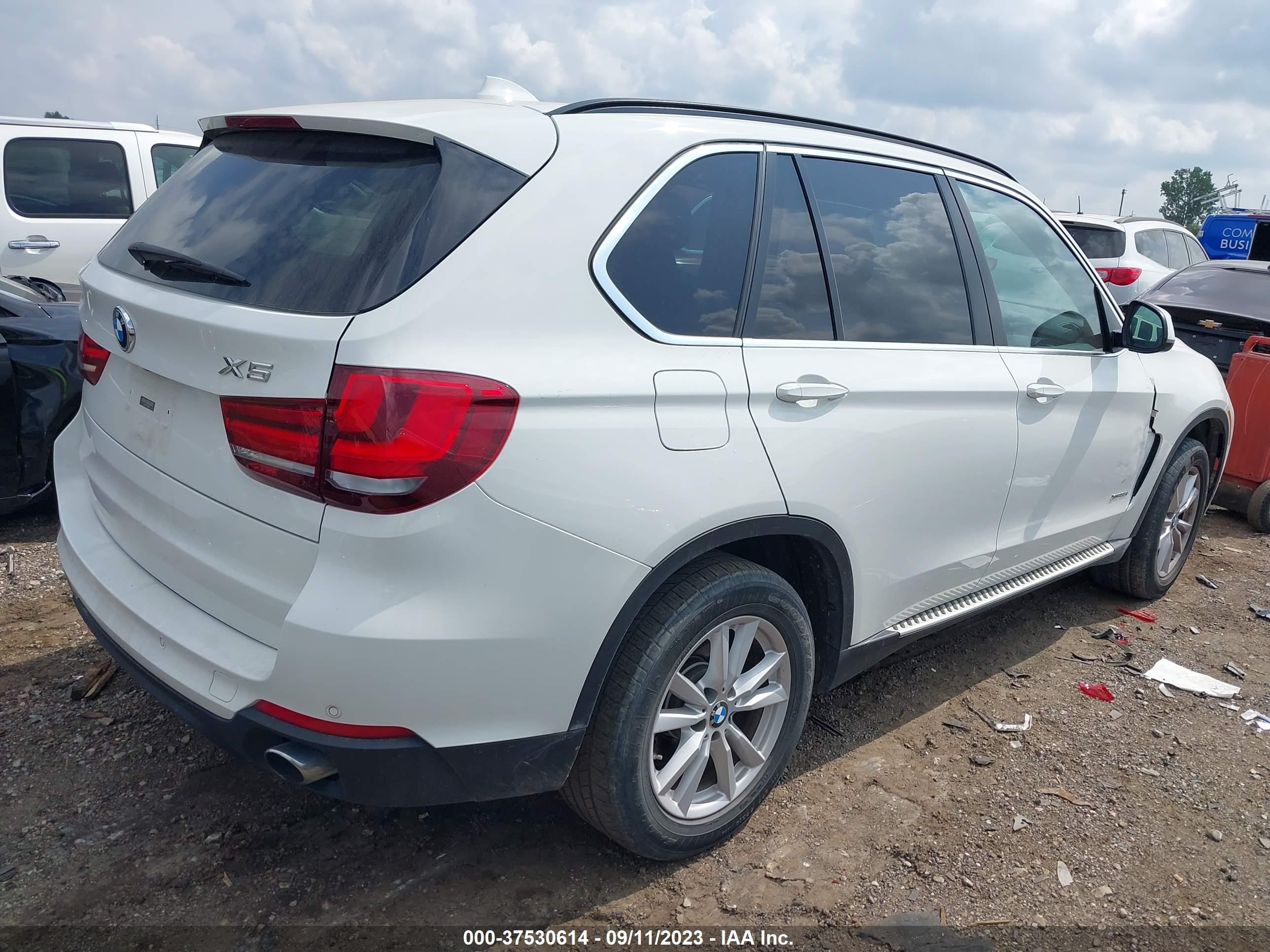 5UXKR0C53F0K59241  bmw x5 2015 IMG 3