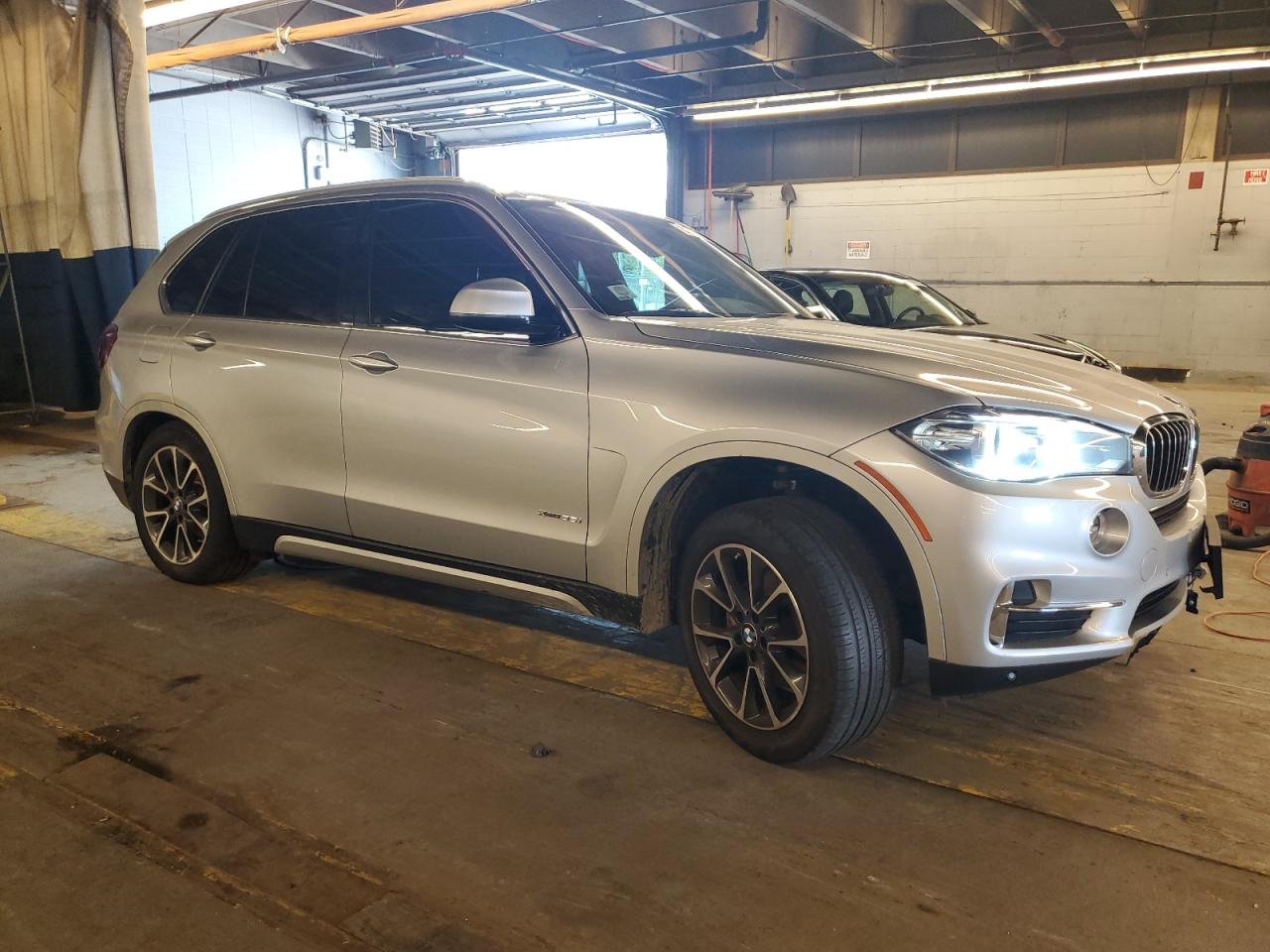 5UXKR0C30H0V80929  bmw x5 2017 IMG 3