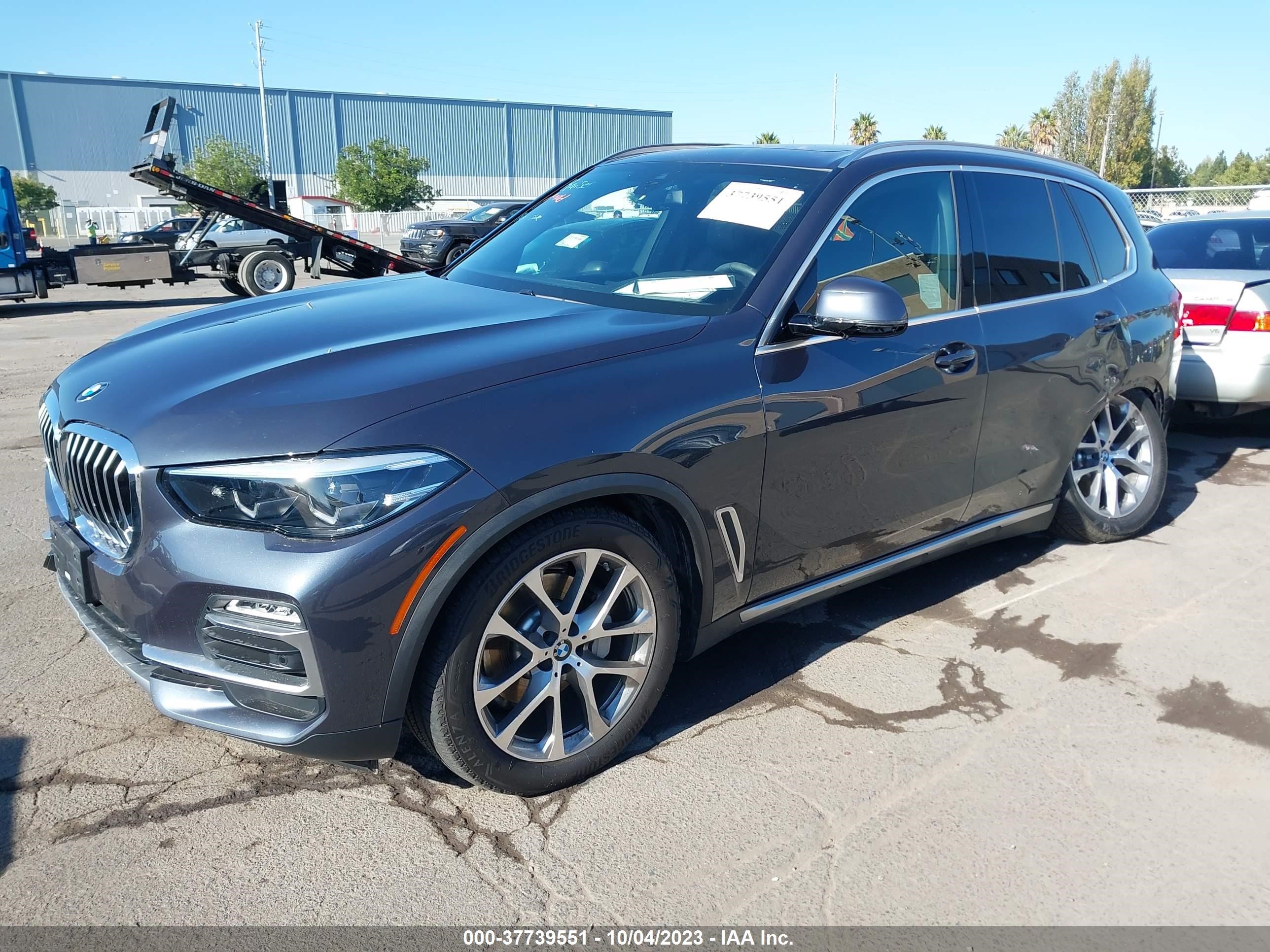 5UXCR6C57KLL00826  bmw x5 2019 IMG 1