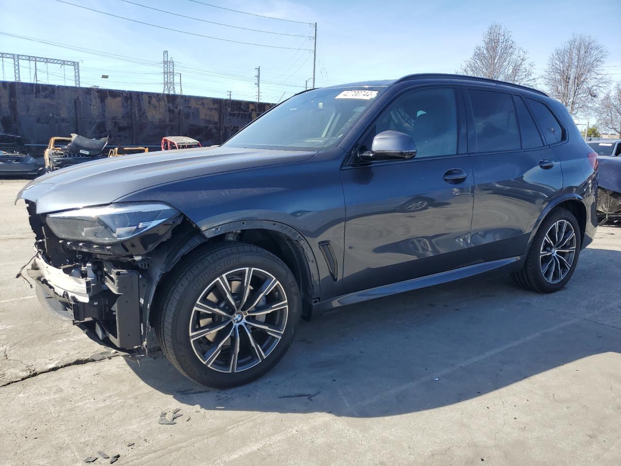 5UXCR6C57KLL02415  bmw x5 2019 IMG 0