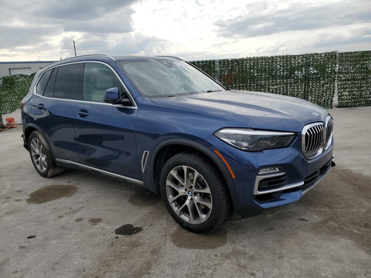 5UXCR6C51KLL10297  bmw x5 2019 IMG 3