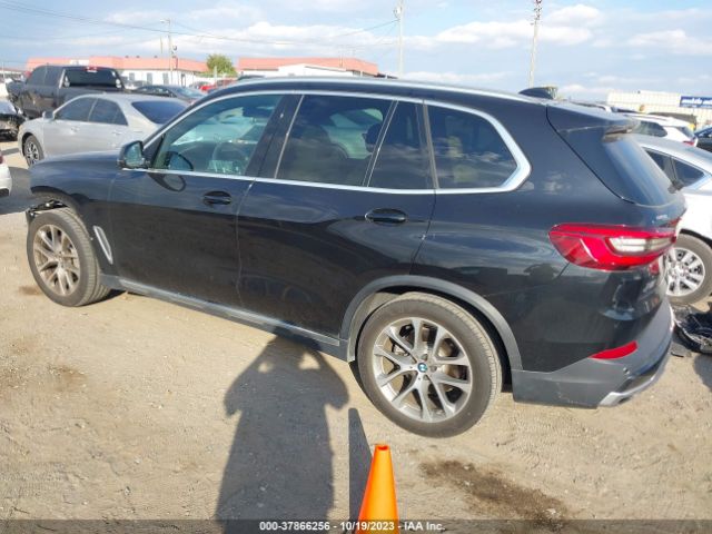 5UXCR6C56KLL25717  bmw x5 2019 IMG 2