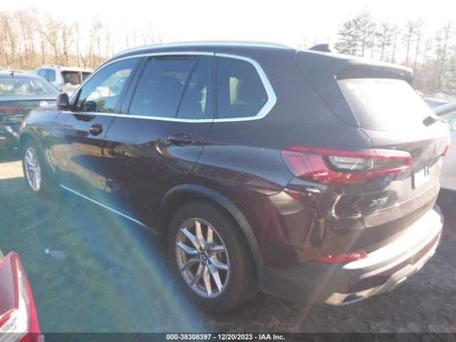 5UXCR6C57KLL64316  bmw x5 2019 IMG 2