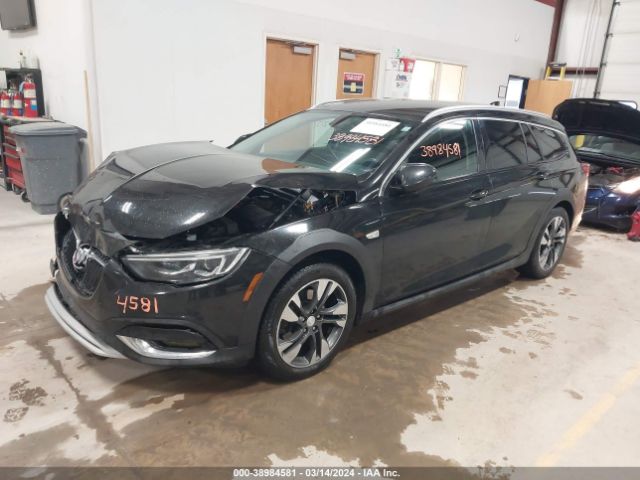 W04GU8SX6J1117499  buick  2018 IMG 1