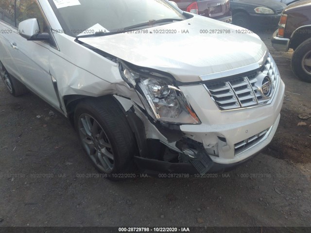 3GYFNCE31FS524107  cadillac srx 2015 IMG 5