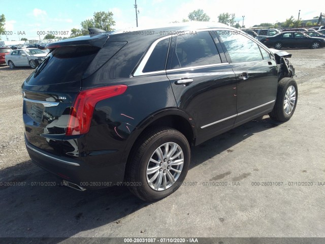 1GYKNARS2HZ135955  cadillac xt5 2017 IMG 3