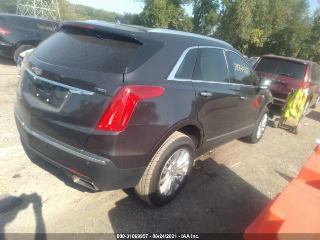 1GYKNARS6HZ189968  cadillac xt5 2017 IMG 3