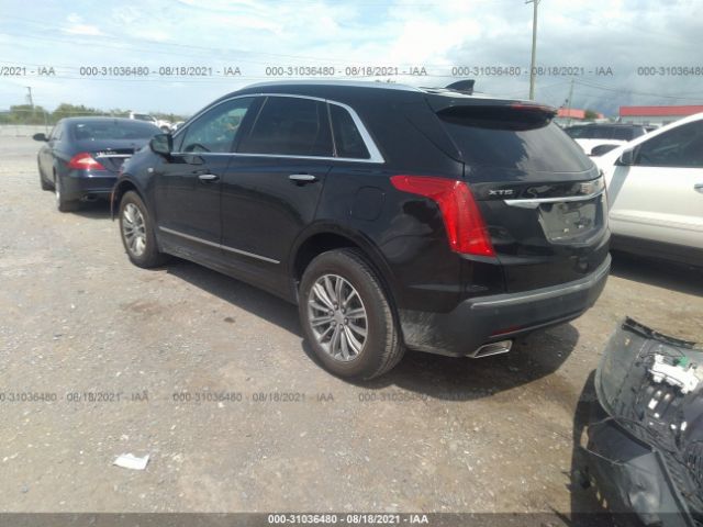 1GYKNBRS6HZ194352  cadillac xt5 2017 IMG 2