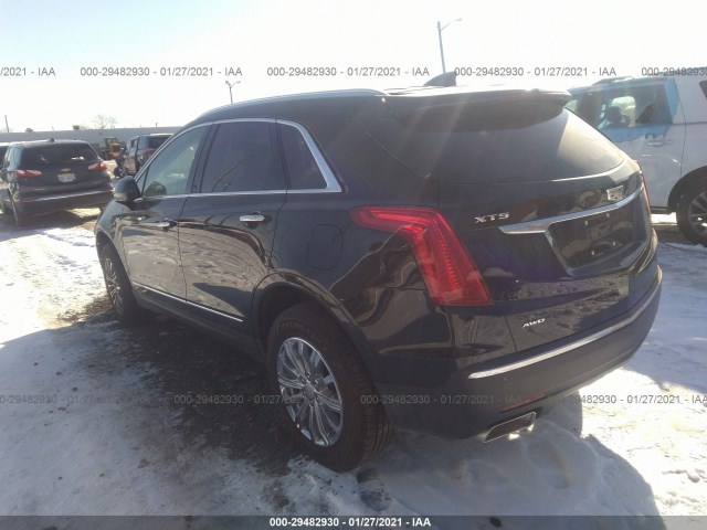 1GYKNDRS1HZ212011  cadillac xt5 2017 IMG 2