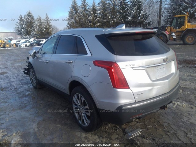 1GYKNERS5HZ132149  cadillac xt5 2017 IMG 2