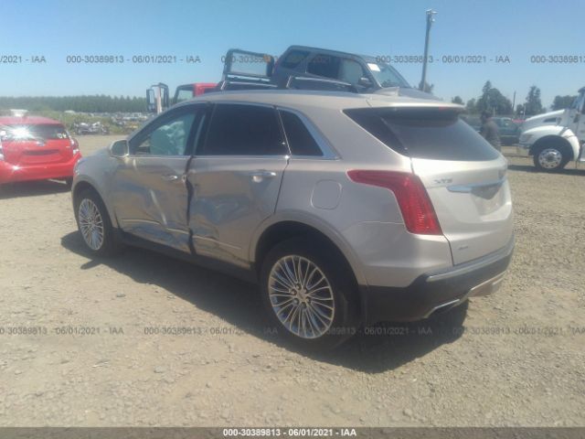 1GYKNFRS2HZ130090  cadillac xt5 2017 IMG 2