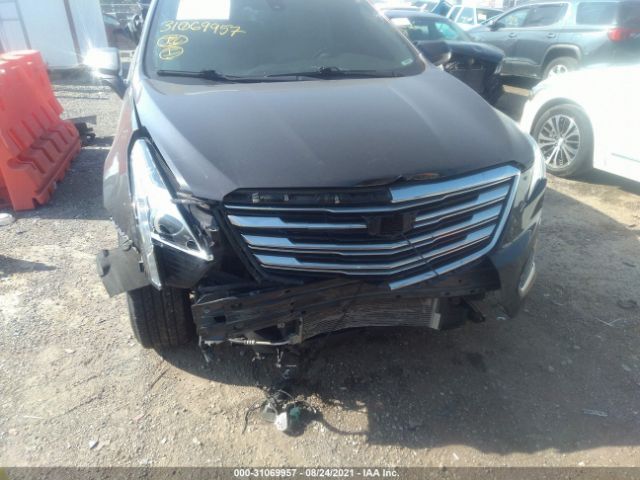 1GYKNARS6HZ189968  cadillac xt5 2017 IMG 5