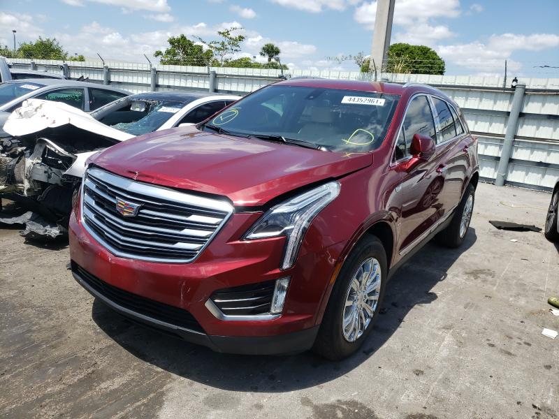 1GYKNARS8HZ244355  cadillac xt5 2017 IMG 1