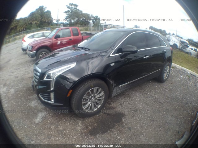 1GYKNDRS9HZ280086  cadillac xt5 2017 IMG 1