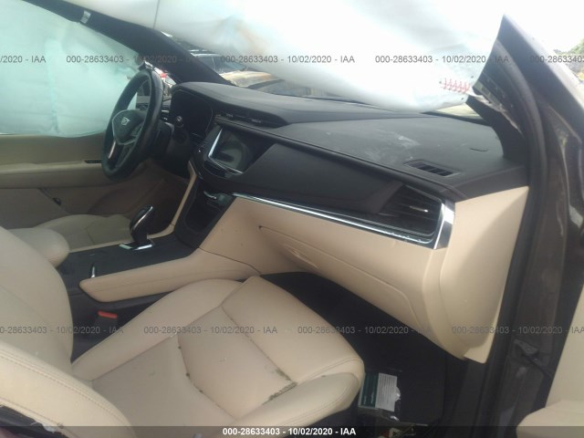 1GYKNARS1KZ137879  cadillac xt5 2019 IMG 4