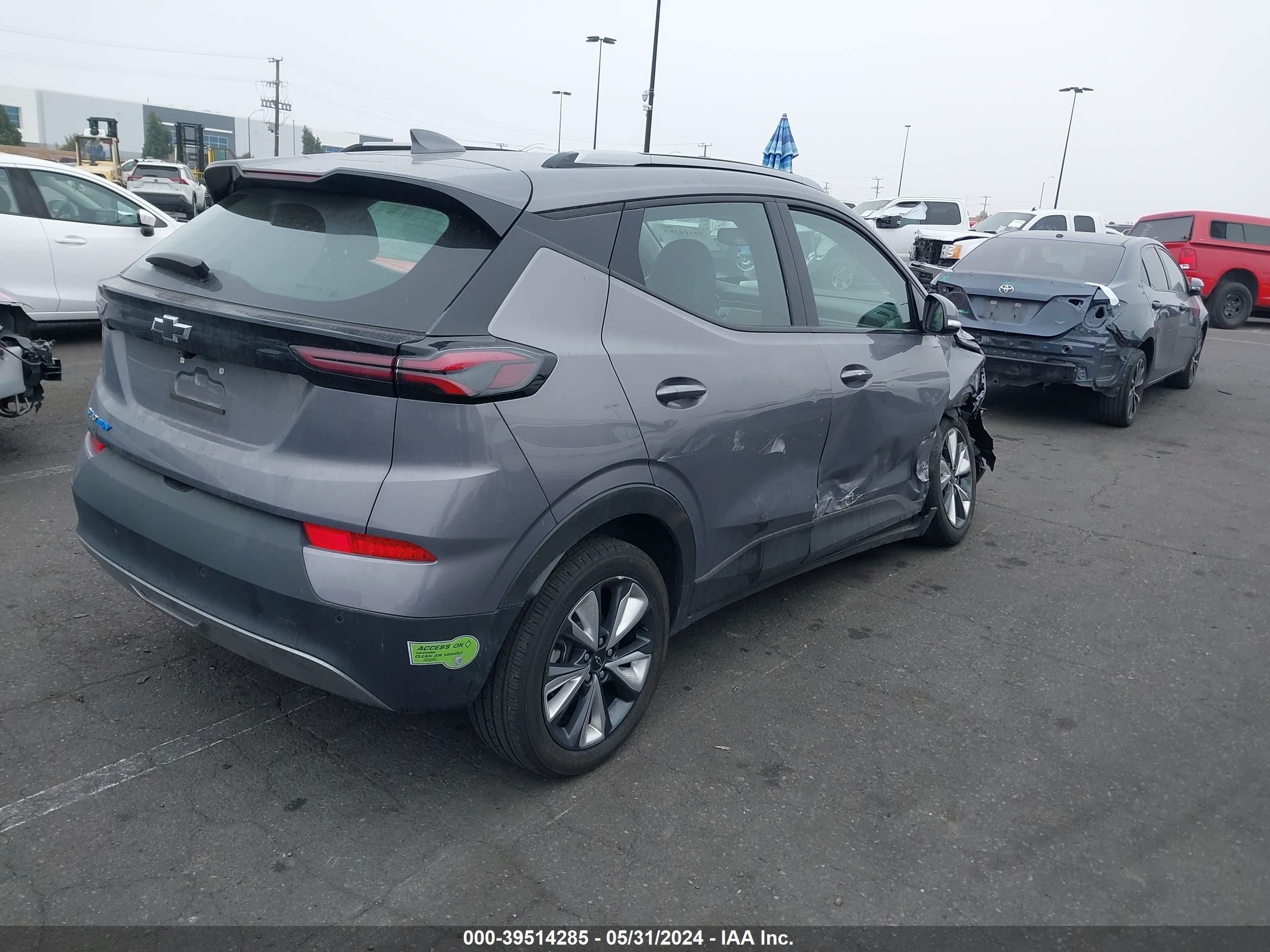 1G1FY6S01P4126916  chevrolet bolt 2022 IMG 3