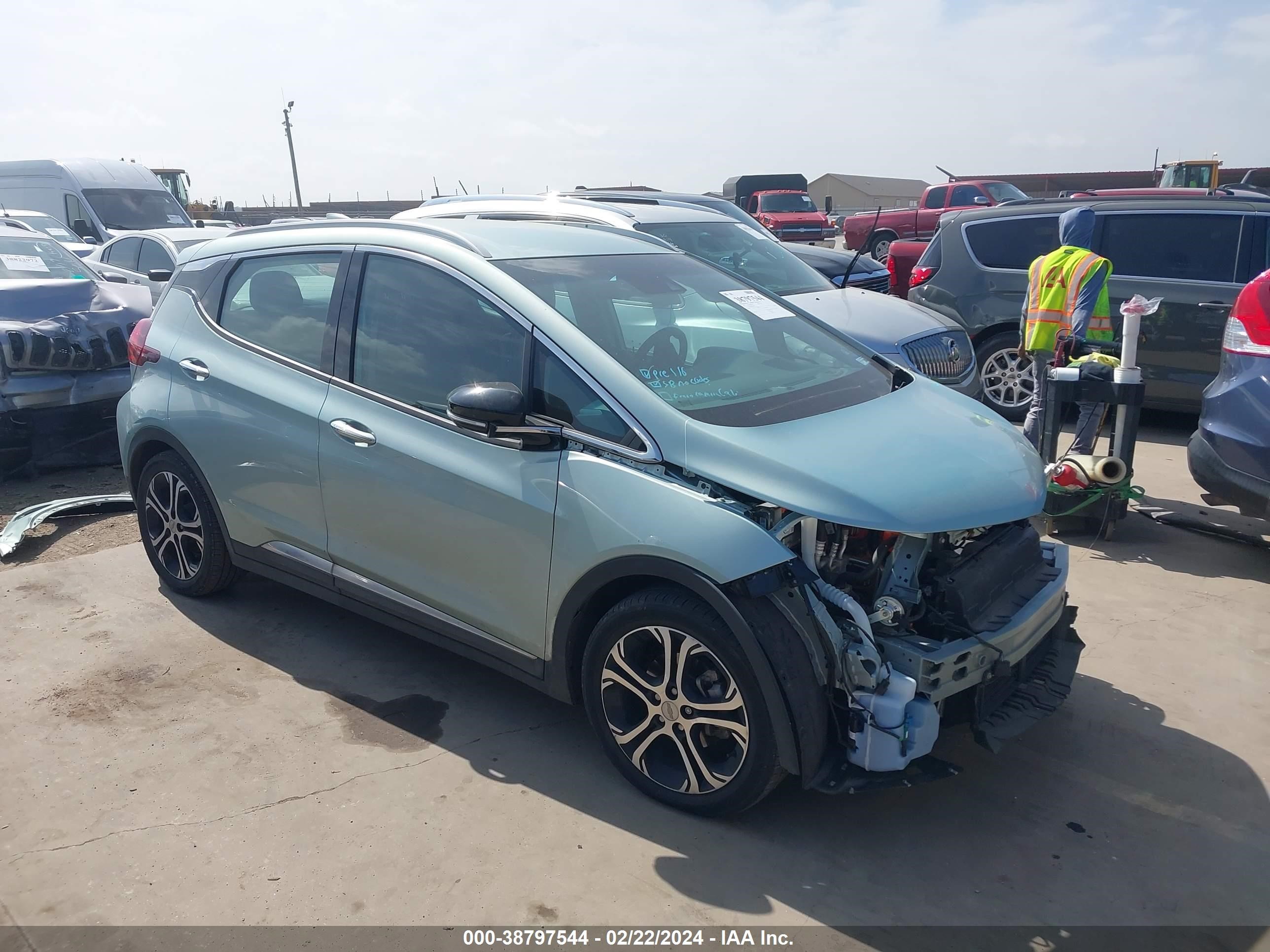 1G1FZ6S00K4119980  chevrolet bolt euv 2019 IMG 0