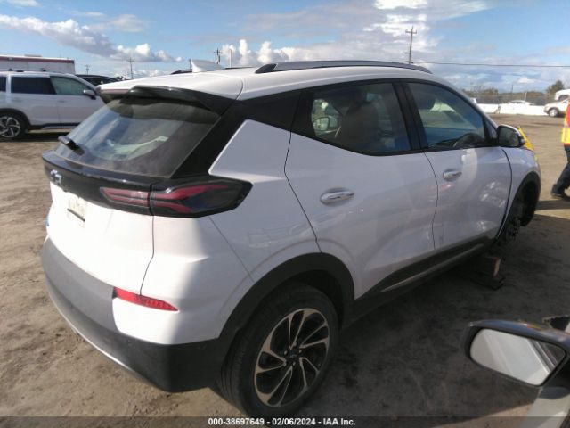 1G1FZ6S00N4116677  chevrolet bolt euv 2022 IMG 3